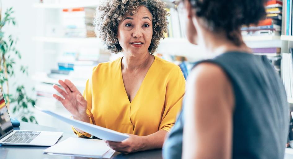 A prelaw advisor advises a student